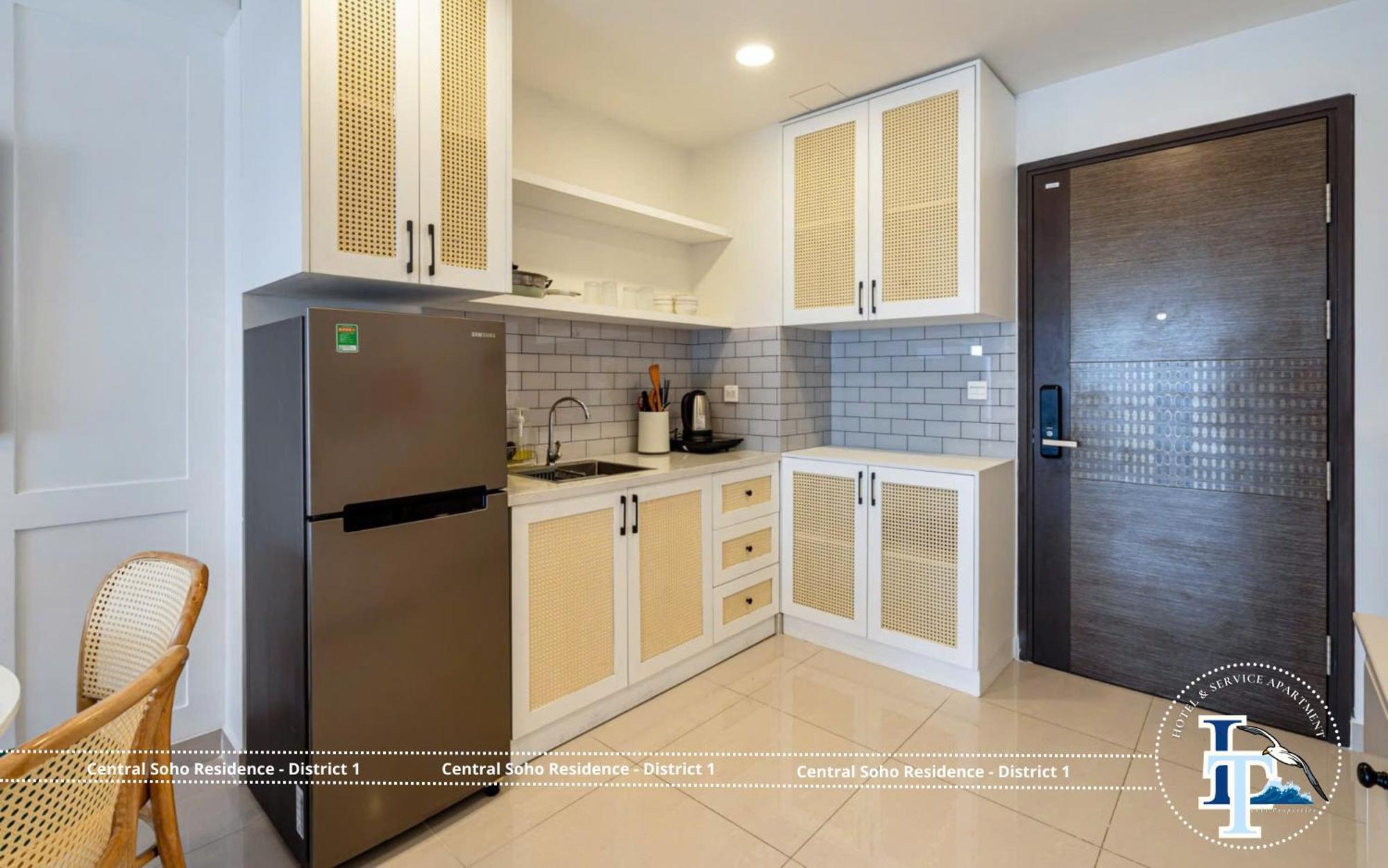 Central Soho Residence - District 1 Хошимін Екстер'єр фото